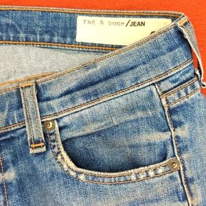 Rag and bone distressed jeans, size 25